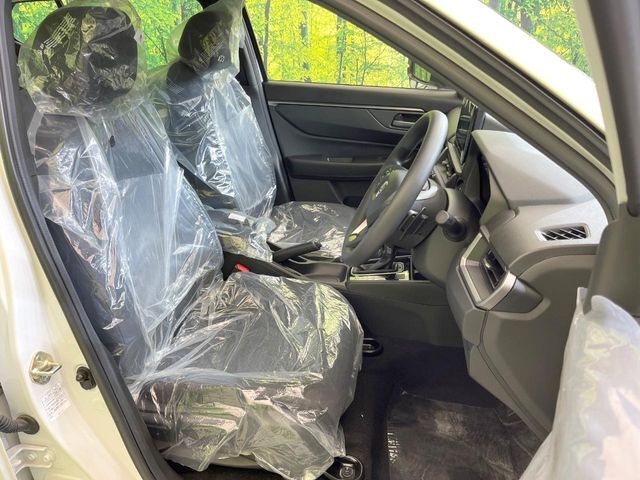 もちろん車内はキレイです♪よりクリーンな状態をキープしたいお客様には『ナノゾーンコート』がおすすめ！新型コロナウイルス対策や、除菌・消臭に効果を発揮し多くの方にご好評いただいております。