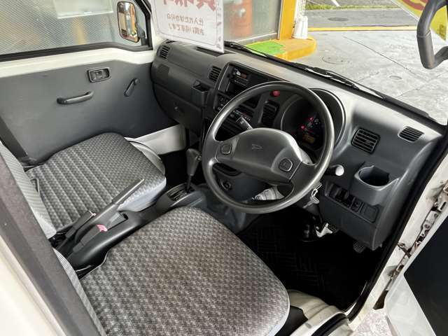 ■□■当店はJPUC（一般社団法人日本自動車購入協会）を設立しており、お客様に安心安全をモットーにご案内しております！！　安心して売り買いお得のカーセブンにお任せ下さい　m（＿　＿）m