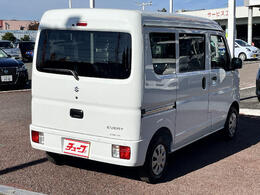 ご納車から3ヵ月または3，000kmまでの期間は修理費用も回数も無制限で保証♪とっても安心♪