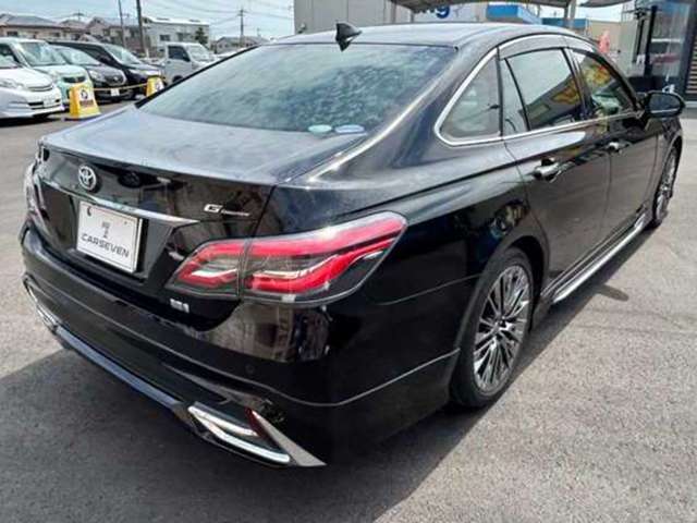 《中古車も鮮度が大切》買取車両が続々入庫！在庫期間は、平均約1ヶ月を目安で入れ替わっていきます。常に鮮度の高い（状態の良い）、生きの良い（調子の良い）お車をご提供！