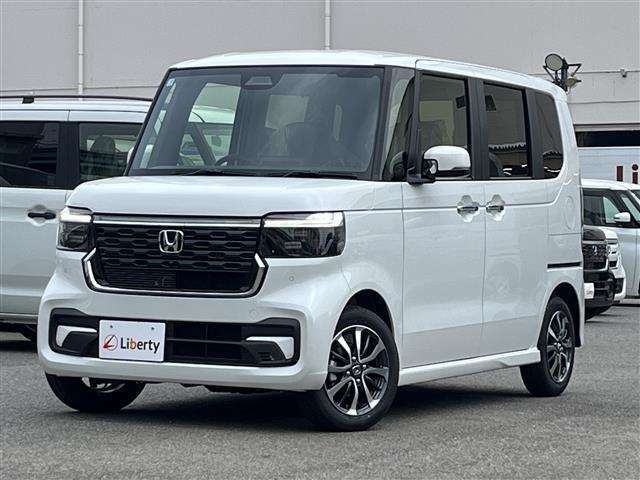 ■□■□■ 在庫数は約6000台！！  グループ年間販売台数は20000台！！ 大量販売・大量仕入で1台あたりのコストを削減しています！！ ■□■□■