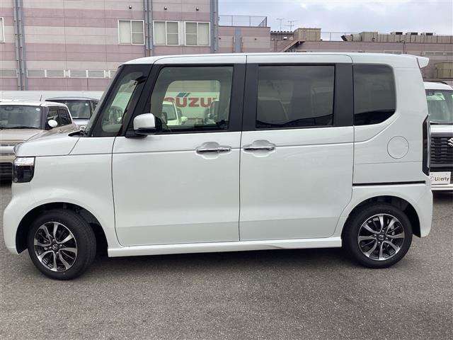 ■□■□■ アフターサービスも安心！！ 自社整備工場・自社鈑金工場・積載車を完備しておりますので、お客様のご購入後も手厚くサポートいたします！！  ■□■□■