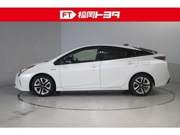☆トヨタ認定中古車☆ハイブリットシステム診断書と初度登録年月から10年間（走行20万キロまで）、ハイブリット機構の無料保証が付いています。