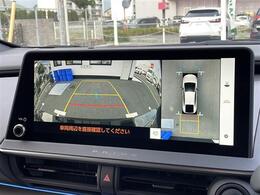 【　全方位カメラ　】上から見下ろしたように駐車が可能です。安心して縦列駐車も可能です♪