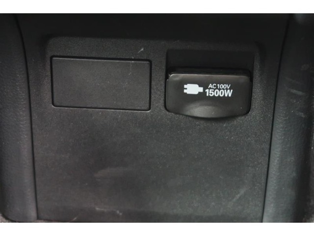 【アクセサリーコンセント】AC100V・1500Wで家庭用の電化製品が使用可能♪