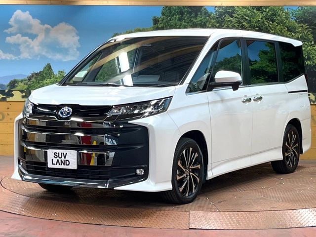 大好評のボディコーティング「弾スプラッシュコート」もご納車までに施工可能。通常のガラスコートと異なる、耐久年数6年の無機質ガラスコーティングが、ボディをキレイな状態に保ってくれます。