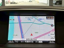 純正8インチナビ装備！！フルセグTV　CD　DVD再生　Bluetooth搭載！！