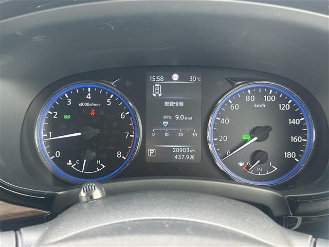 【スピードメーター】メーターがシンプルで見やすく運転しやすいですね！