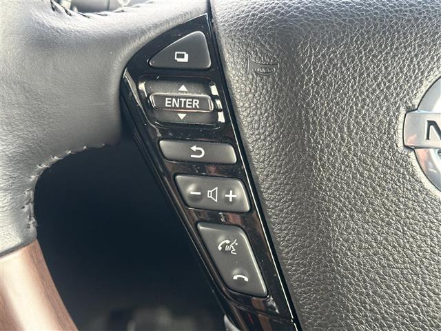 【運転席操作部】快適なドライブを楽しむための機能が装備されています！運転席から触れるので、使いやすいです！除菌プランいれていただくと、さらに清潔で安心していただけます！