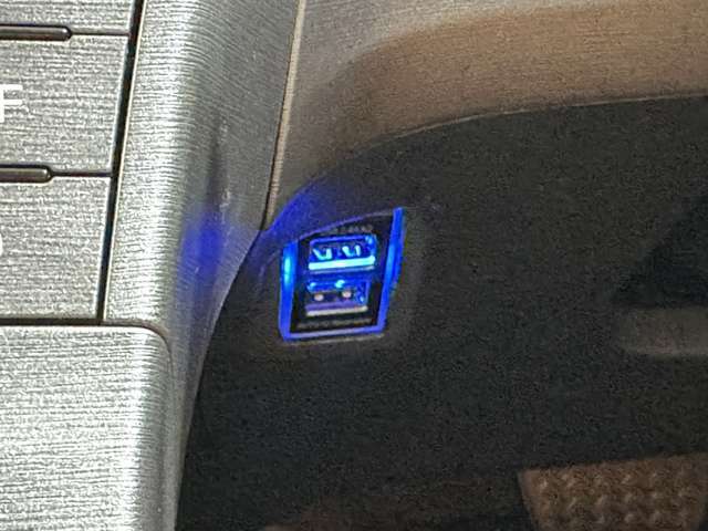 USB電源ついてます。