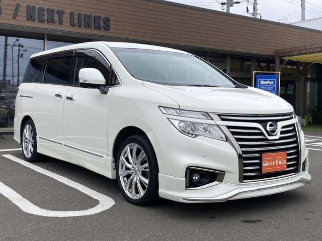 当店では、納車前に車検整備もしくは法定点検整備を実施してからのご納車しております。ご安心ください。