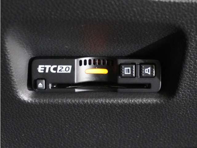 【ETC車載器】高速道路のご利用時にとても便利なETC車載器。セットアップ(費用別途)後にお渡ししとなります。