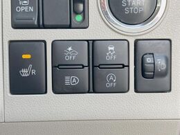 【シートヒーター】寒い日に重宝するシートヒーター！エアコンより早く温まってくれるので寒がりの人も安心ですね♪エアコンの温風は乾燥するから苦手、という方にもをおすすめです。