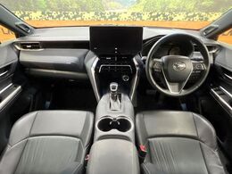 グループ総在庫数約30，000台！！全国の系列店からメーカー・車種問わずご紹介出来るので、あなたにピッタリのお車が見つかるはずです♪まずはお問い合わせ下さい☆