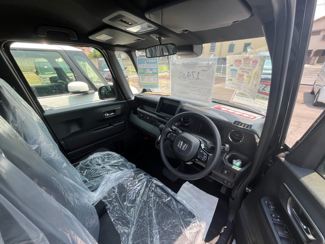 ☆車の保険は買ったところで加入するのがベストです。保険に関しても大手保険代理店をしておりますので安心してお任せください。不慮の事故の際も自社鈑金工場と連携して修理を進めてまいります☆
