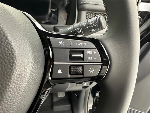 【運転席操作部】快適なドライブを楽しむための機能が装備されています！運転席から触れるので、使いやすいです！除菌プランいれていただくと、さらに清潔で安心していただけます！