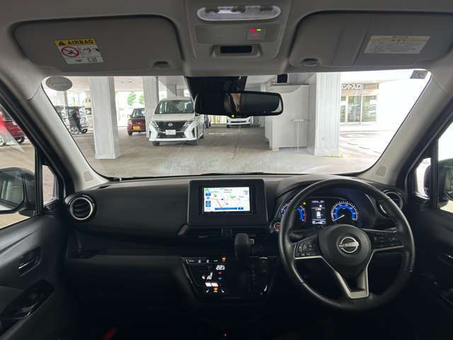 運転席からの視界もとても良好です！