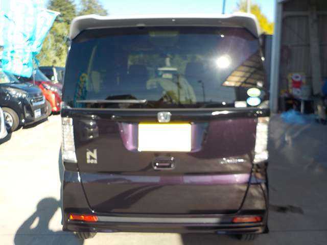 在庫車両全400台以上！！スタッフ一同、お客様のご来店心よりお待ちしております！