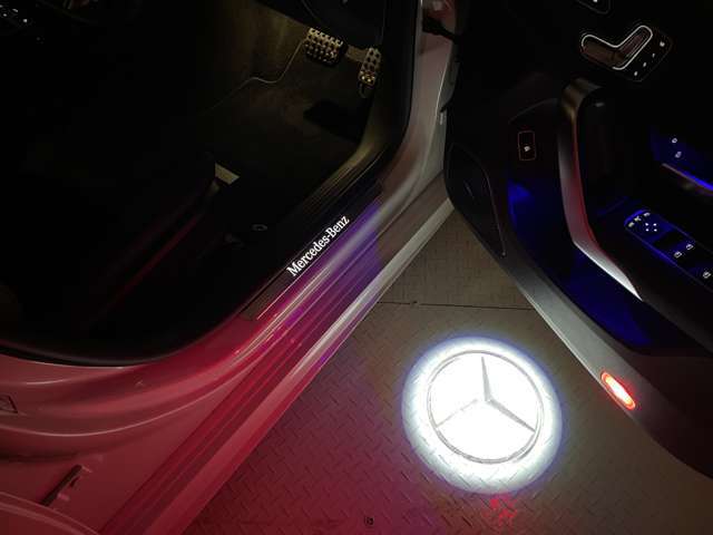 【24時間ツーリングサポート】いつどんなときも、メルセデスならではの安心を、お電話一本で。