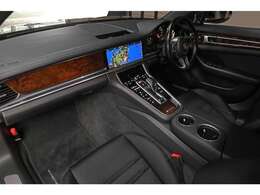 弊社HPにて、より詳しくお車をご確認いただける詳細情報や高画質な車両画像を多数ご用意しております。是非ご覧ください。『トップランク』で検索