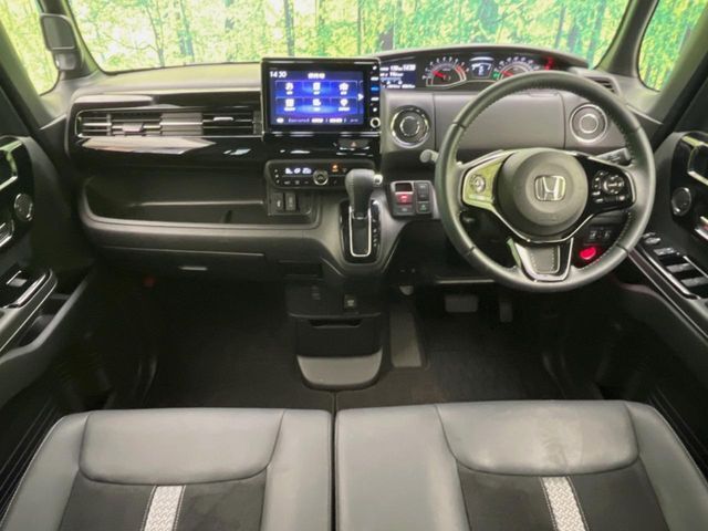 グループ総在庫数約30，000台！！全国の系列店からメーカー・車種問わずご紹介出来るので、あなたにピッタリのお車が見つかるはずです♪まずはお問い合わせ下さい☆