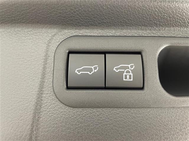 【運転席操作部】快適なドライブを楽しむための機能が装備されています！運転席から触れるので、使いやすいです！除菌プランいれていただくと、さらに清潔で安心していただけます！