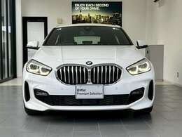 【展示場について】九州エリア最大級の展示場常時30台以上のBMWを展示しております。入庫する予定車両やNET掲載が間に合っていない車両も御座いますので是非一度お問い合わせ下さい。