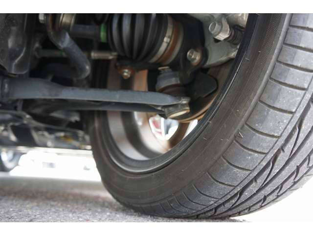 買取・直販のアップルですのでお客様の下取車の査定や買取額もお任せ下さい。ご納得頂けるように精一杯努力いたします。