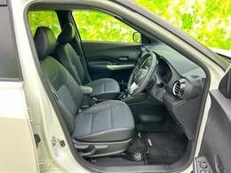 「この車の写真をもっと見たい」「状態が気になる」「この装備はついている？」どんな小さな疑問でもお気軽にお問い合わせください！