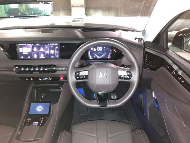 cars買取り車両をダイレクトに販売致します。業者間オークションに出品する迄の期間限定販売となります。お問い合わせは03-6555-0053