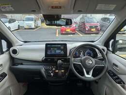 視界の良さなど、いつでも安心して運転できるようにドライバーをサポートします。