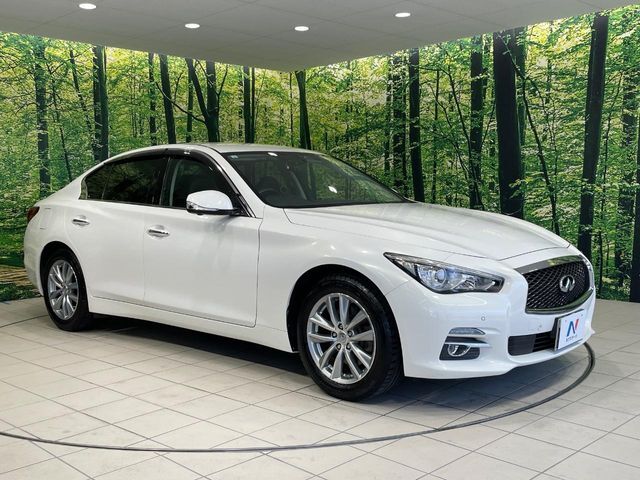大好評のボディコーティング「弾スプラッシュコート」もご納車までに施工可能。通常のガラスコートと異なる、耐久年数6年の無機質ガラスコーティングが、ボディをキレイな状態に保ってくれます。