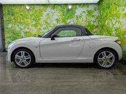 WECARSの在庫ページをご覧いただき誠にありがとうございます！WECARSは「お客様第一」をモットーにお客様のカーライフを全力でサポートいたします！