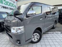 4WD　リフトアップ仕様　現行カラー（ZVL）にオールペイント　メッキグリル＆ミラー＆メッキホイール　黒革調シートカバー　ストラーダSDDナビ　フルセグ　バックカメラ　DVD　BT　ETC　音楽録音