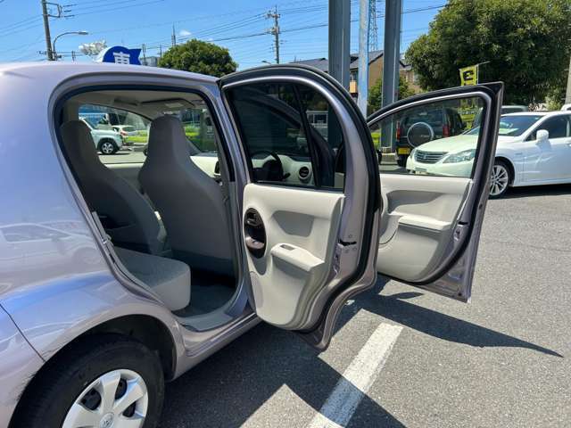 自社陸運局認証工場完備！国家資格車検検査員資格を持った整備士。納車後もご安心頂けます♪点検や車検・保証修理お任せ下さい！！！