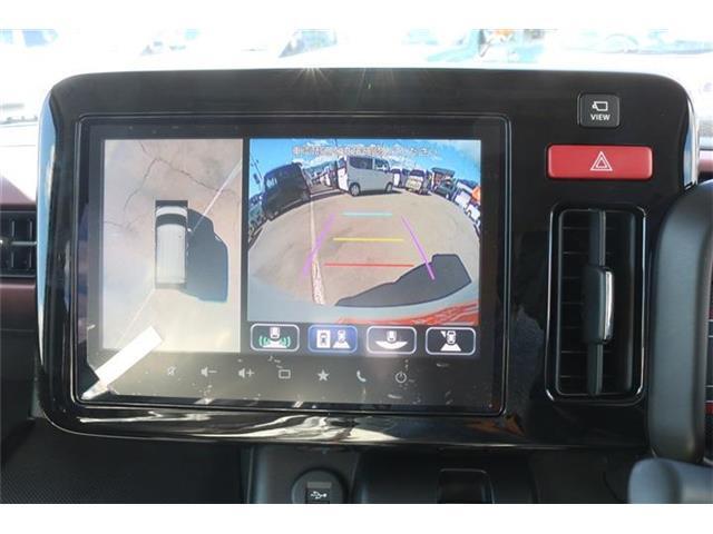 全周囲モニター付で、車庫入れも駐車もラクラクです。