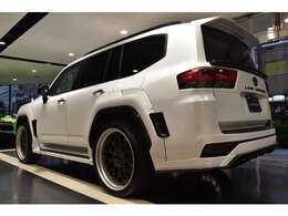 車高はRS-Rダウンスプリングにてローダウン