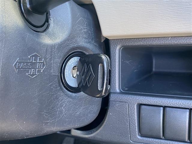 当店のお車をご覧いただきましてありがとうございます。お車についてのご質問やお見積りのご依頼、ご購入にあたってのご相談などは無料電話(0078-6002-312860)にお気軽にお問い合わせ下さい！