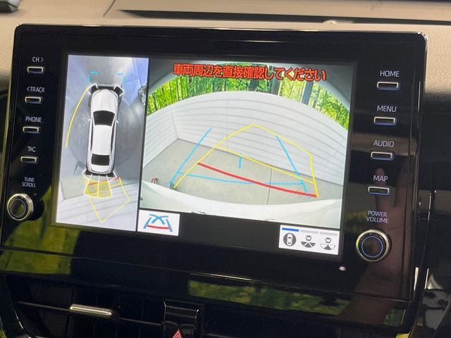 【パノラミックビューモニター】専用のカメラにより、上から見下ろしたような視点で360度クルマの周囲を確認することができます☆死角部分も確認しやすく、狭い場所での切り返しや駐車もスムーズに行えます。