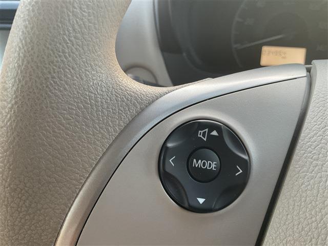 ステアリングリモコンがついている為、ナビ操作が楽チン！