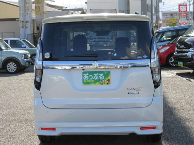 毎日全国のAA会場から厳選した車を仕入れしております！プロの査定士の検査を受けた車を仕入れ、入庫後も社員が走行チェックや状態確認・装備確認などを入念に行います。