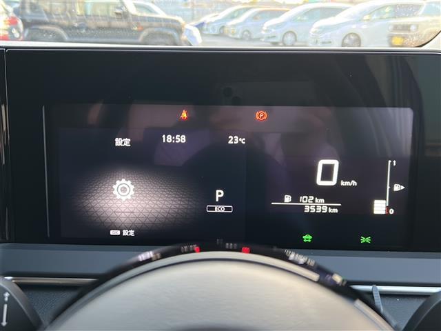 【スピードメーター】メーターがシンプルで見やすく運転しやすいですね！