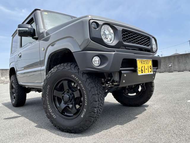 当店では、タイヤ・自動車部品の持ち込み取り付けを行なっております。お気軽にご相談ください。