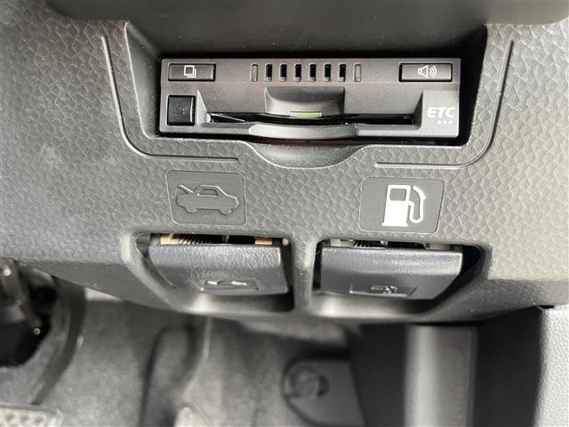 ◆最新ナビ（フルセグ・ワンセグ・DVD再生）もご案内。カロッツェリア・アルパイン・イクリプスのナビを取扱しておりバックカメラ（バックモニター）後席モニター（フリップダウンモニター）の取付も可能です。