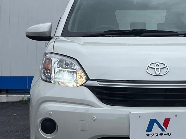 【LEDヘッドライト】悪天候や夜間走行時も良好な視界を確保し安心して運転できる高輝度LEDヘッドライトを装備！点灯速度が早く、消費電力も抑えられています。