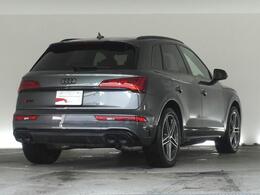 遠方へのご納車も承っております。　ご納車後は最寄のアウディ正規ディーラーで点検整備や保証修理が受けられます。