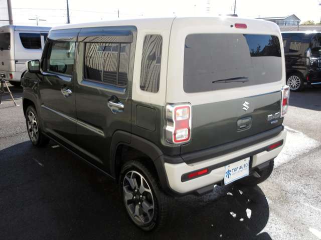 【軽自動車専門店】常時展示台数在庫450台の大型展示場で現行モデルからオールドルックなマニアックなお車まで幅広く展示中！格安軽自動車でお探しならお任せ下さい！！