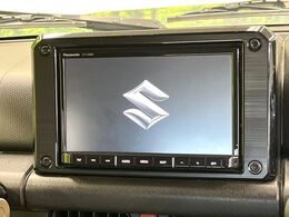 【純正8型ナビ】人気の純正ナビを装備。オーディオ機能も充実しており、Bluetooth接続すればお持ちのスマホやMP3プレイヤーの音楽を再生可能！毎日の運転がさらに楽しくなります！！