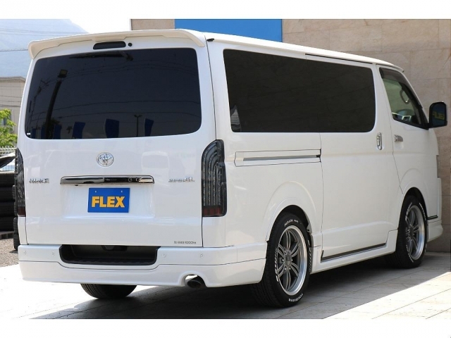 R3年式S-GL DP2 4WD/DT モデリスタフルアロ ALPINE バッドラッカー18インチAW ベッドキット コンソールBOX