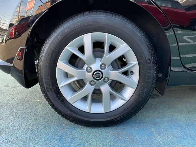 日産純正アルミホイール